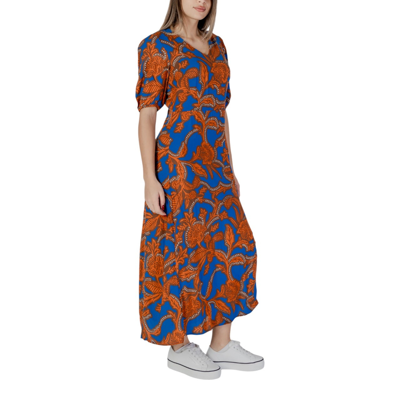 B.young Femme Robes
