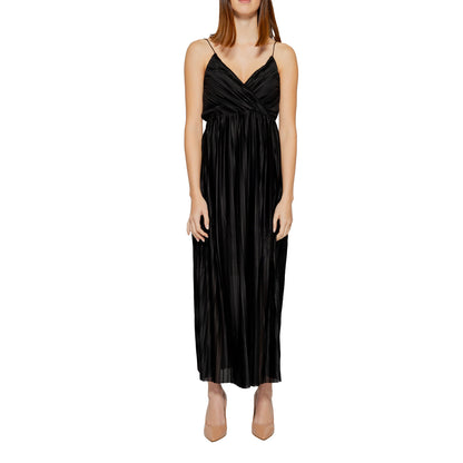 Only Femme Robes