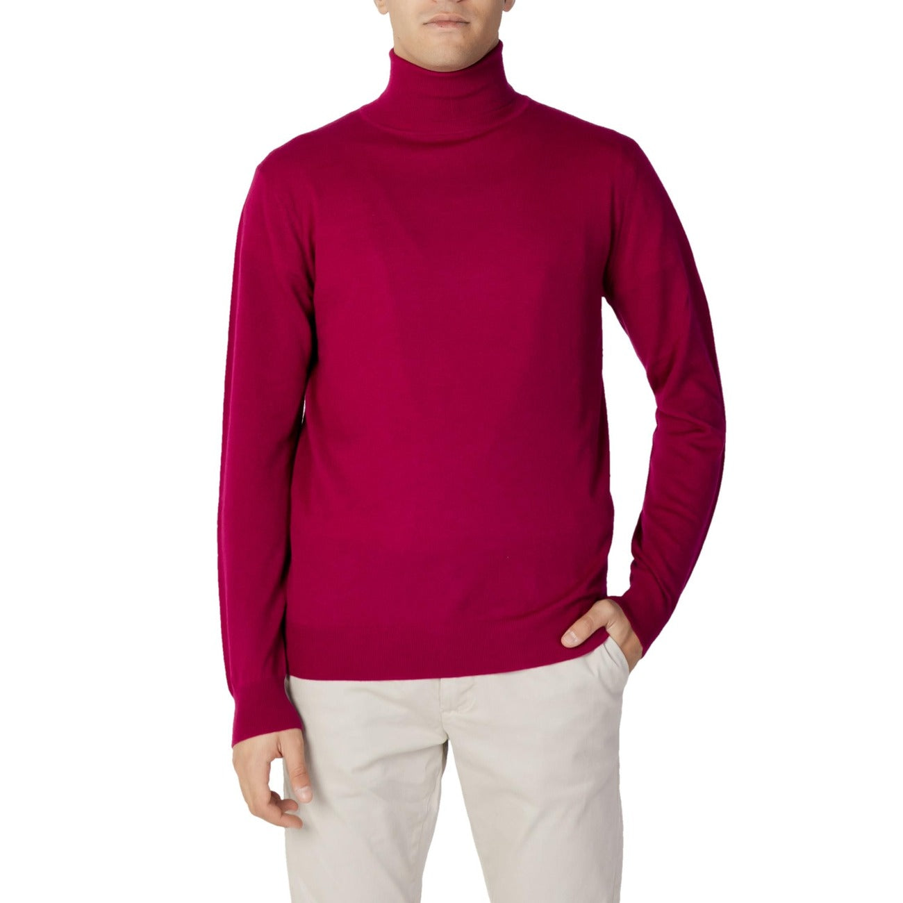 Diktat Homme Pulls