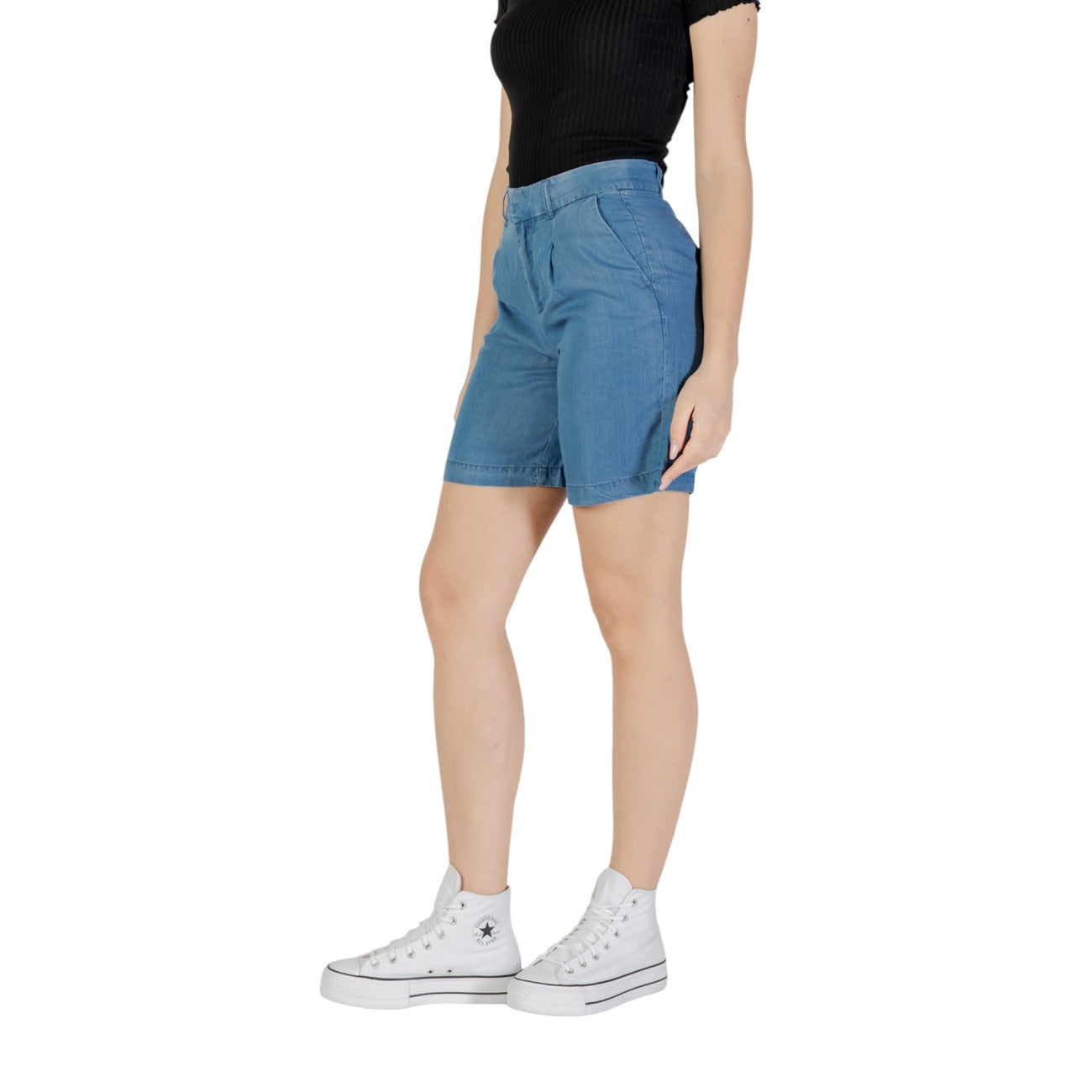 Only Femme Shorts