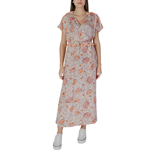 B.young Femme Robes