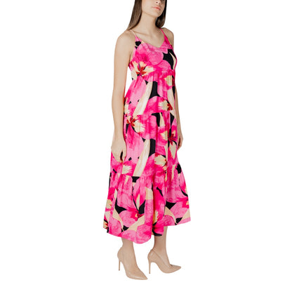 Only Femme Robes