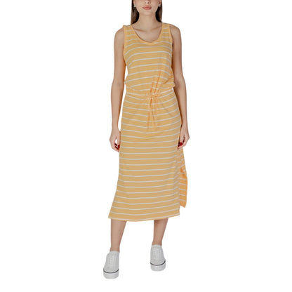 B.young Femme Robes
