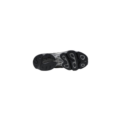 New Balance Homme Baskets