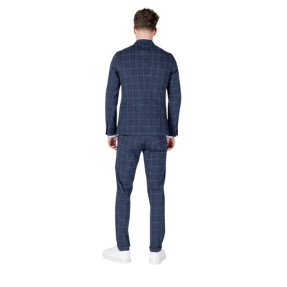 Mulish Homme Costumes