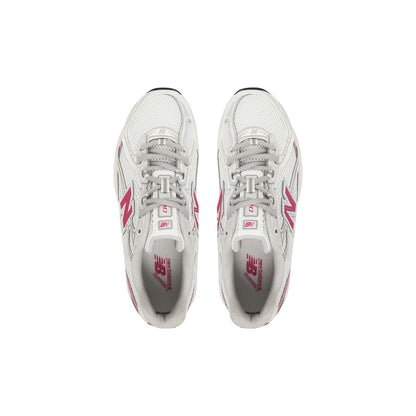 New Balance Femme Baskets
